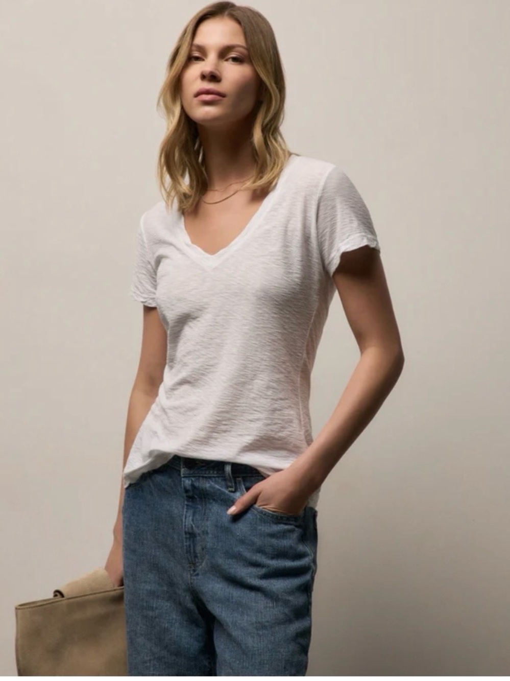 James Perse White Slub V-Neck Short Sleeve Tee - Picture 3 of 5